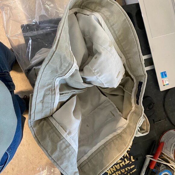 Dockers Men's Khaki Chino Pants Men's Size 35x26 Pleated Front Cotton Beige - Picture 12 of 13